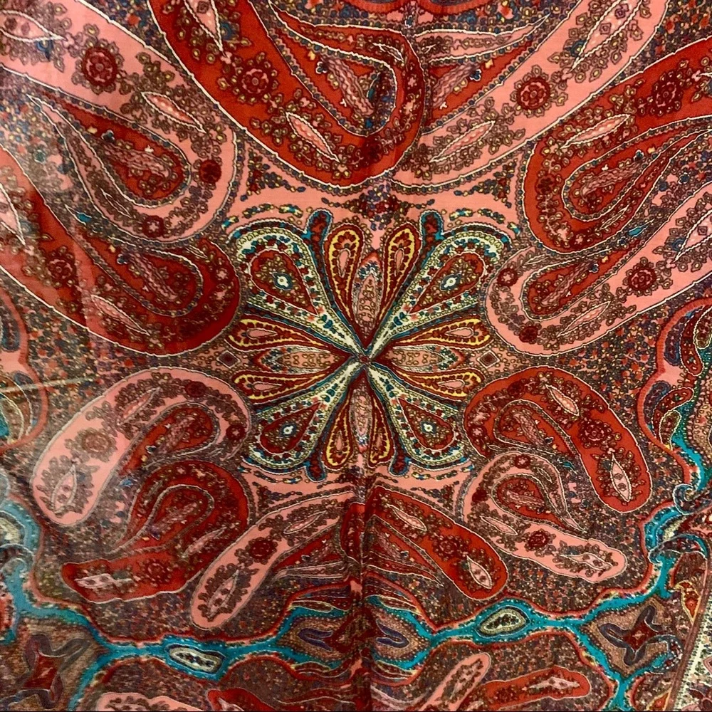 Silk blend patterned scarf - Picture 6 of 6